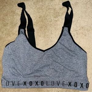 XOXO Heather Gray Women’s 2X Sports Bra with Adjustable Black Straps W/ Logo
